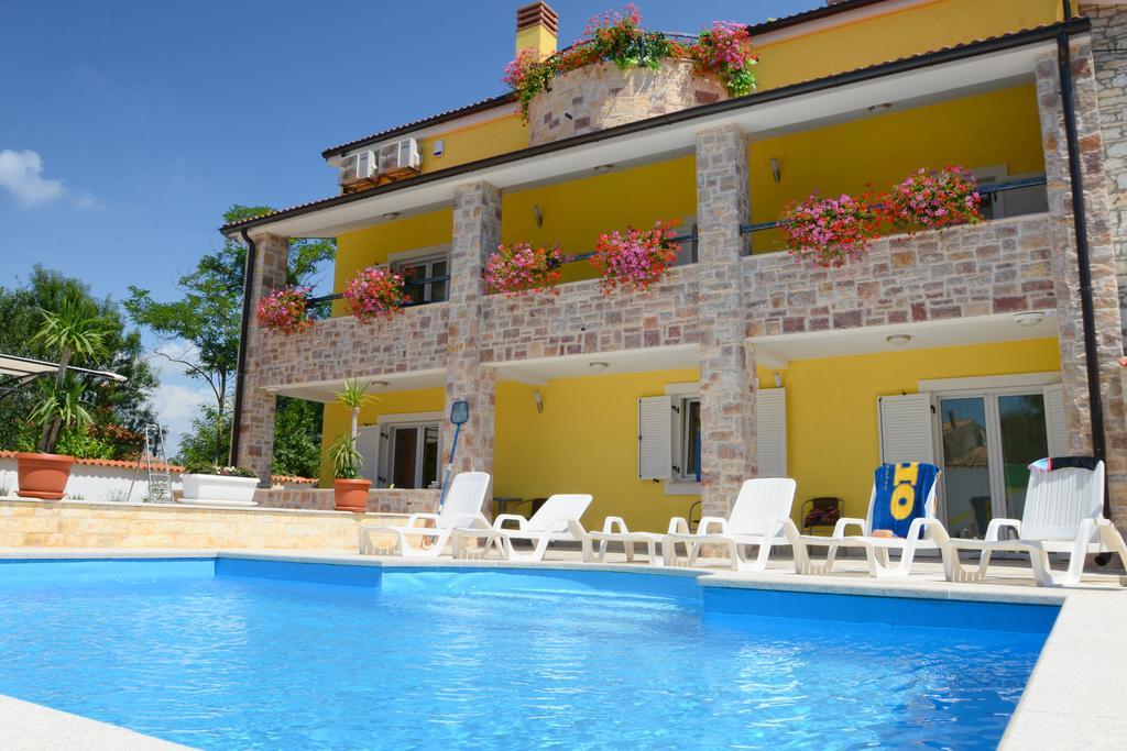 Apartments Villa Mimi Višnjan Zimmer foto